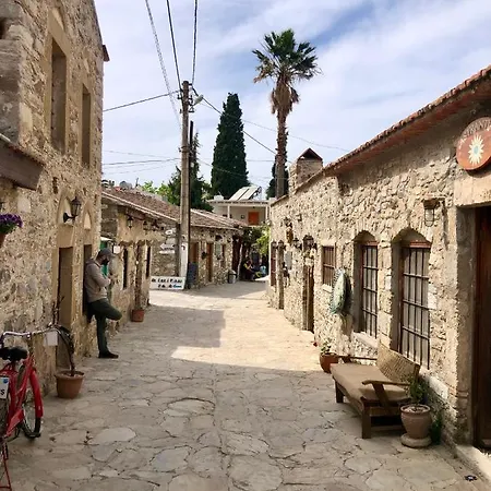 Ness House - Big Veranda And Backyard داتْشا